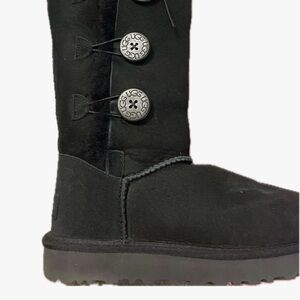 UGG-Bailey Button- Women's Black Button-Detail Boots